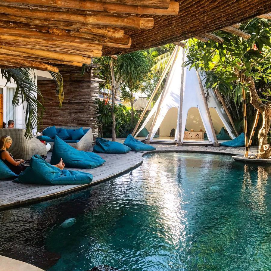 The Green Room Seminyak Екстериор снимка